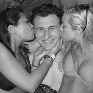 张瑞雪图片 比基尼
