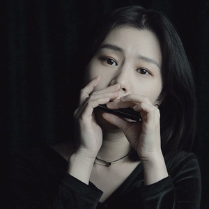 偷拍50个妇女洗澡
